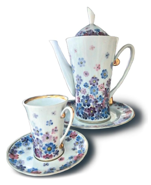 М. та Н. Пилипчуки. Предмети кавового сервізу «Волошка». Коростенський ФЗ. 1979. 1