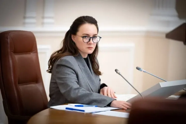 Уряд ухвалив три освітні реформи: Вчителі-біженці збережуть стаж, а коледжі отримають автономію – Свириденко