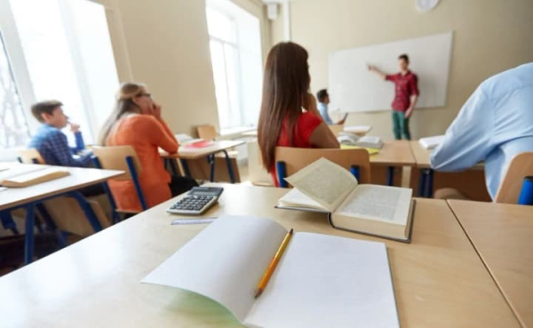 МОН рекомендує вишам продовжити канікули або перейти на дистанційне навчання до 8 лютого