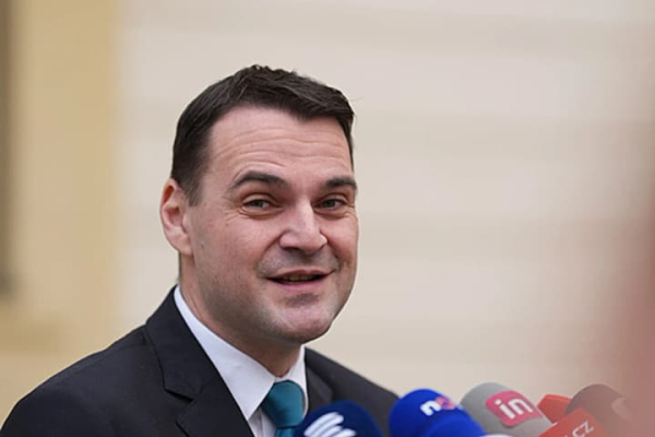 Очільник МЗС Чехії прибув до України на тлі ракетних ударів рф: перші заяви