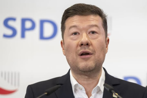 Опозиція Чехії ініціює відставку спікера парламенту через його скандальні заяви про Україну