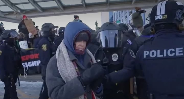 У Міннесоті сотні підприємств закрилися на знак протесту проти рейдів ICE