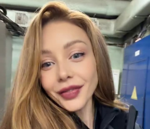 У мережі висміяли нову пісню Тіни Кароль у TikTok про "світло", "тепло" і "добро"