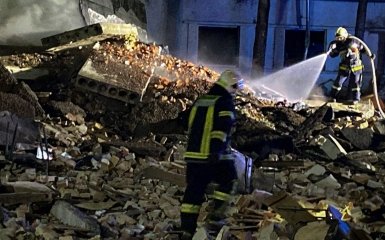 Львівщина: вибух на автосервісі, жертва та травмовані.