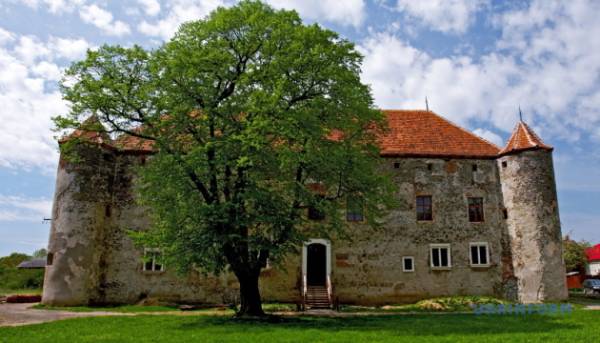 Шість закарпатських фортець поповнили Державний реєстр нерухомих пам’яток.