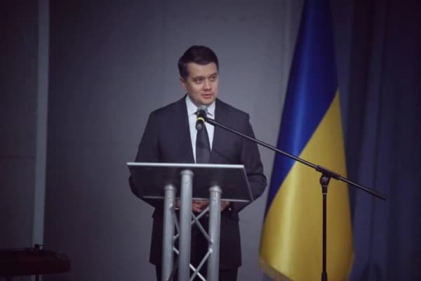 Будинок Дмитра Разумкова пошкоджено внаслідок атаки рф на Київщину 22 лютого