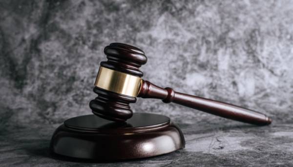 Екс-“очільнику” захопленої Горлівки Станіславу Кіму присудили 12 років в’язниці в Росії.