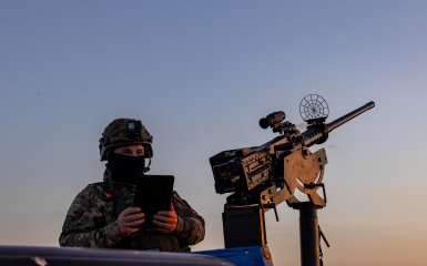 Українська ППО нейтралізувала 156 безпілотників у нічній атаці РФ.