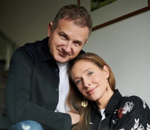 Осадча та Горбунов святкують дев’яту річницю: “Далі – тільки краще, і жодних…