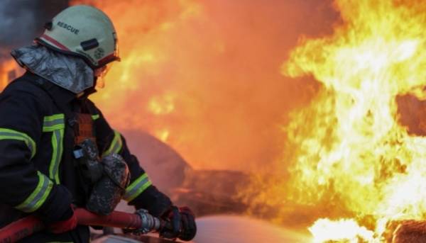 У Запоріжжі виникла пожежа після російського удару.