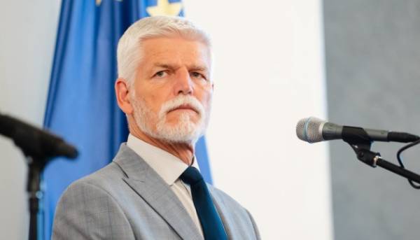 Чеський президент проти повернення росіян у міжнародний спорт зараз.