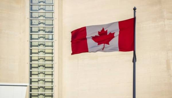 Канада посилила санкції Ірану через придушення протестів.