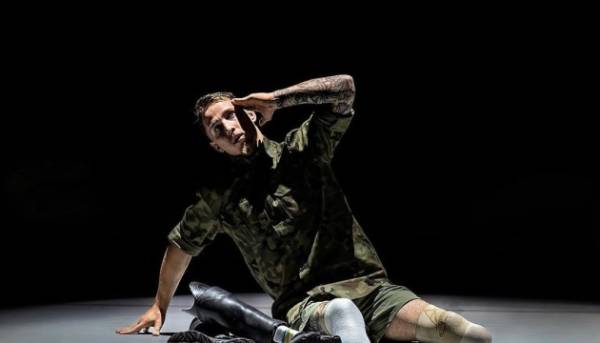 Українські захисники відвідають доброчинний бал у Відні