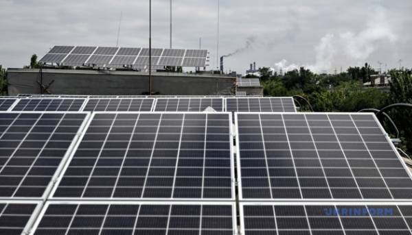 Половині з гаком заявок на “СвітлоДім” відмовляють через помилки.