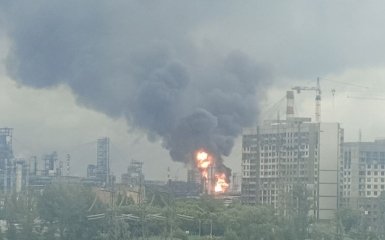 Генштаб повідомив деталі атаки на Московський НПЗ – кадри та записи.
