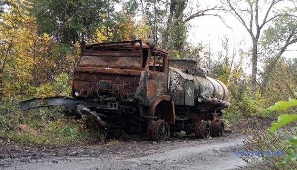 Ті, хто керує цистернами з паливом, не бажають доставляти паливо з Російської Федерації на тимчасово окуповані території, навіть якщо їм запропонують подвійну оплату, повідомляє «Жовта стрічка».