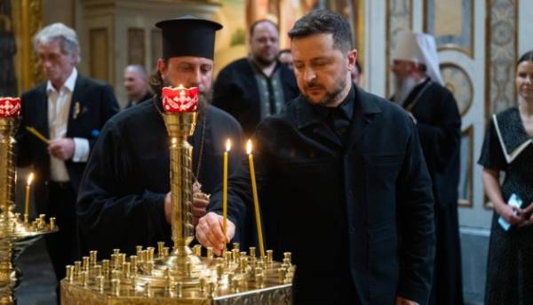 Подружжя Зеленських взяло участь у спільній молитві за Україну в Києво-Печерській лаврі