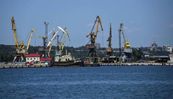 Російські загарбники вивезли з Маріупольського порту цього року майже 90 тисяч тонн&hellip;