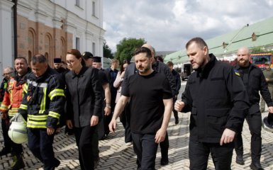 Україна відповість на російську агресію, — заявив Зеленський у Києво-Печерській Лаврі