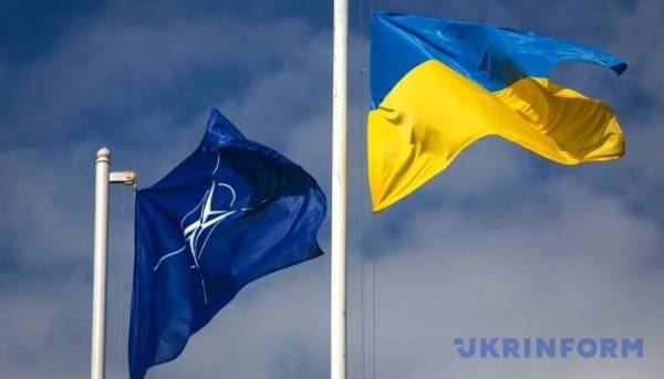 Нова військова допомога Україні на суму 70 мільярдів євро обговорюється в НАТО,…