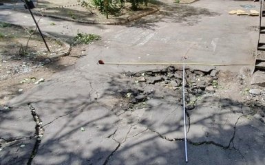 Російські сили здійснили удар безпілотником по лікарні в Херсоні, внаслідок чого є постраждалі.