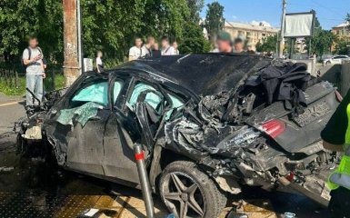 У столиці автомобіль наїхав на пішоходів — четверо загинули, троє зазнали травм