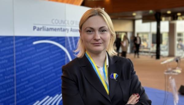 Кравчук: На перемовини про права національних меншин з Угорщиною прибули ті самі…