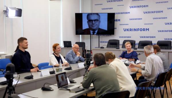 РетроМузФест імені Весоловського цього року відбудеться під девізом «Музика, яка стирає межі».