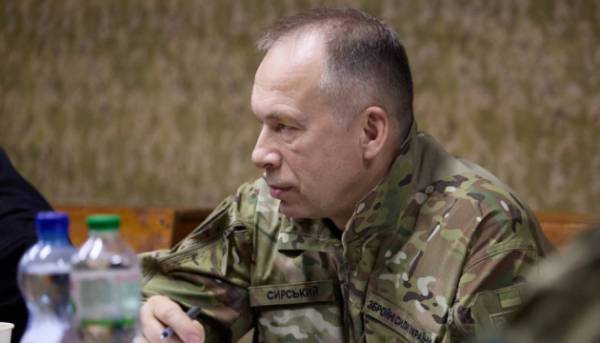 Сирський: російські війська знизили активність на фронті приблизно на третину