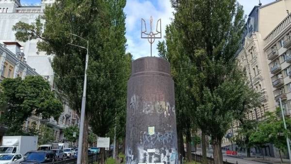 Національна спілка архітекторів України наполягає на проведенні прозорого архітектурного конкурсу стосовно розбудови Бессарабської площі у Києві.