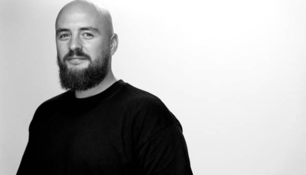Вітчизняний фотомайстер отримав визнану світову відзнаку за цикл робіт «Кадри з лінії…