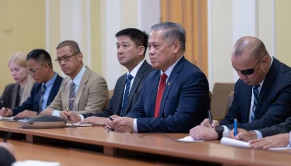 Делегація Міністерства оборони Філіппін вперше здійснила візит до України.