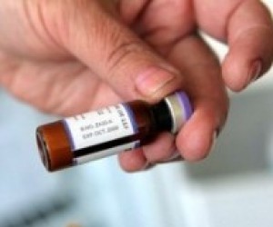 Минздрав не обнаружил непосредственной взаимосвязи между вакцинацией и гибелью юноши.