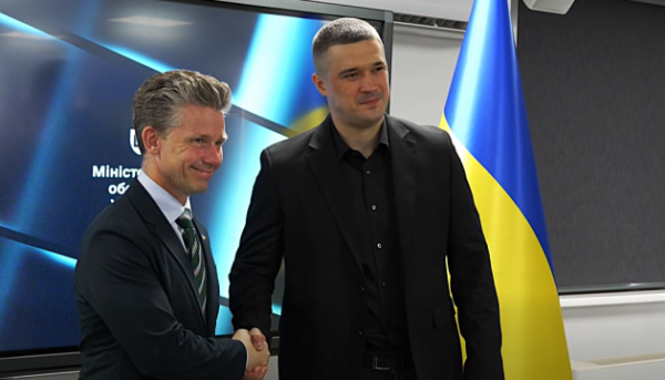 Україна та Швеція поглиблюють співпрацю у сфері оборони