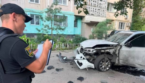 Водій постраждав внаслідок вибуху автомобіля в Одесі