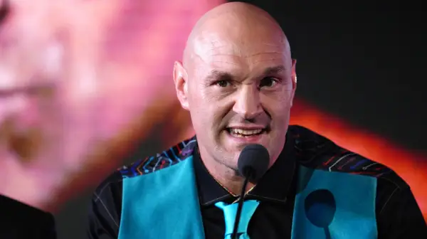 Ф’юрі ставить під сумнів поєдинок із Джошуа | Бокс | Champion.com.ua