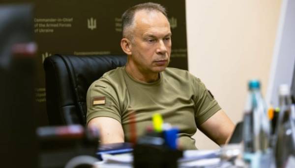 Сирський назвав успішним експеримент із запровадження універсальних медичних батальйонів.
