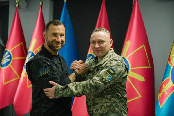 «Наступати на землю загарбника»: Євгеній Хмара та Михайло Драпатий окреслили першочергові дії