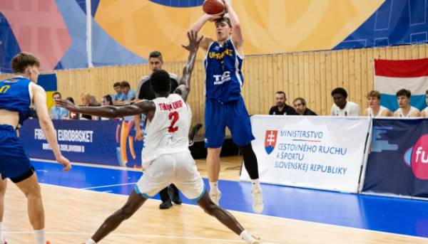 Збірна України U20 здобула перемогу над Люксембургом на чемпіонаті Європи.